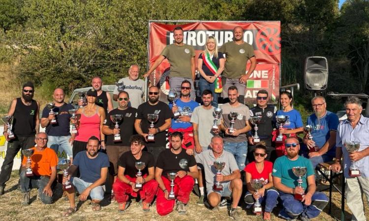 San Severino, 25 equipaggi al via: un successo la tappa del Campionato italiano trial 4x4 San Severino, 25 equipaggi al via: un successo la tappa del Campionato italiano trial 4x4