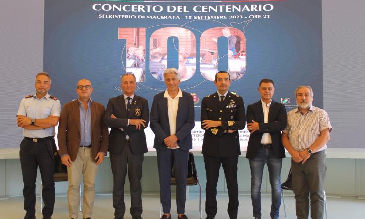 Macerata, l'Aeronautica militare allo Sferisterio: concerto per festeggiare i 100 anni dalla fondazione