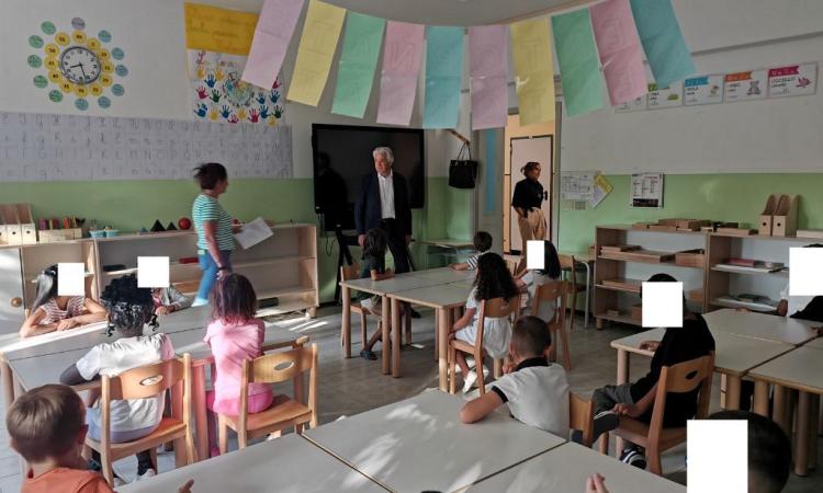 Macerata, inizia l’anno scolastico per 3855 alunni: "resiste" il piano della viabilità Macerata, inizia l’anno scolastico per 3855 alunni: "resiste" il piano della viabilità