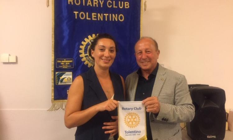 Rotary Tolentino, grande interesse per l'incontro con Annalisa Donati