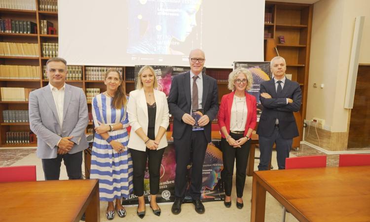 Al via il primo Macerata Humanities Festival: da Silva Ballestra a Serena Dandini, il programma