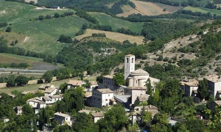 Festa del Plein Air e il campionato nazionale di enduro: il weekend "arancione" di Valfornace Festa del Plein Air e il campionato nazionale di enduro: il weekend "arancione" di Valfornace
