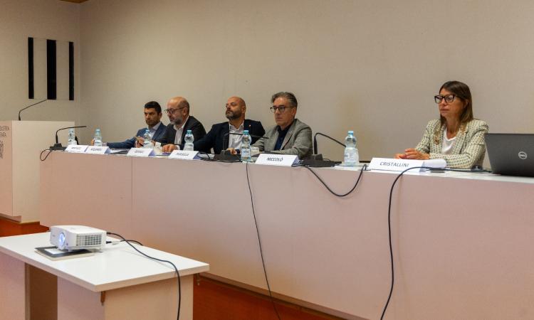 "Whistleblowing, le implicazioni per le imprese": successo per il webinar di Confindustria Macerata "Whistleblowing, le implicazioni per le imprese": successo per il webinar di Confindustria Macerata