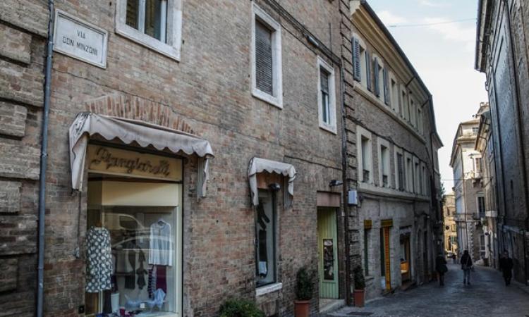 Macerata sede di un set cinematografico: cambia la viabilità nel centro storico