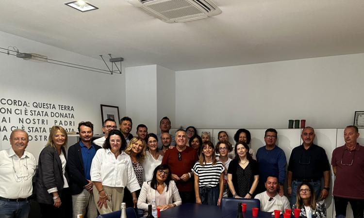 Il Cosmari saluta Mauro Caporalini: dopo 28 anni di servizio arriva la pensione Il Cosmari saluta Mauro Caporalini: dopo 28 anni di servizio arriva la pensione