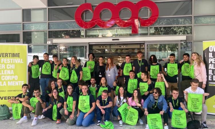 Macerata, contest di cucina con lo chef stellato Pierpaolo Ferracuti: l'istituto agrario ottiene 9 premi