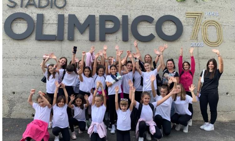 Ginnastica ritmica, un pomeriggio "Olimpico" per le giovani atlete della Pink Ribbon di Macerata Ginnastica ritmica, un pomeriggio "Olimpico" per le giovani atlete della Pink Ribbon di Macerata