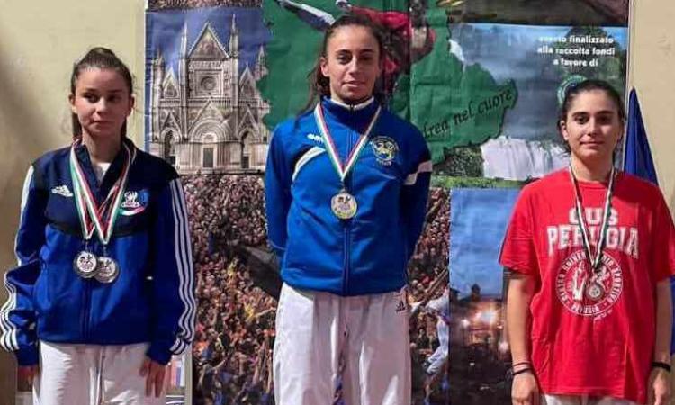 Karate, la tolentinate Serena Sforzini si laurea campionessa regionale nella categoria “Kumite”