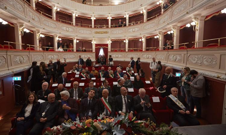 Il Teatro di Caldarola torna a nuova vita. Il commissario Castelli: " Sintesi perfetta tra ricostruzione e riparazione" Il Teatro di Caldarola torna a nuova vita. Il commissario Castelli: " Sintesi perfetta tra ricostruzione e riparazione"