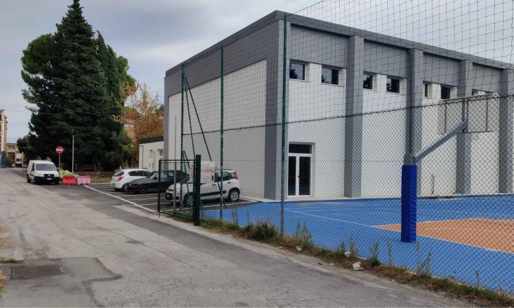 La Macerata Scherma ha una nuova casa: ufficiale il trasferimento a 7 anni dal sisma La Macerata Scherma ha una nuova casa: ufficiale il trasferimento a 7 anni dal sisma
