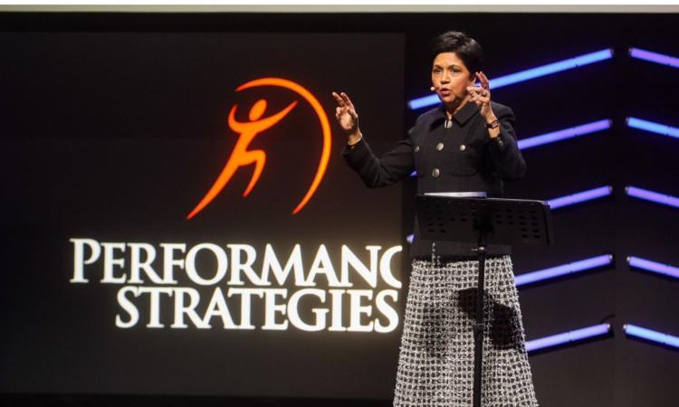 “Lead the future”, in 1.500 a lezione di leadership: successo per l'evento di Performance Strategies “Lead the future”, in 1.500 a lezione di leadership: successo per l'evento di Performance Strategies