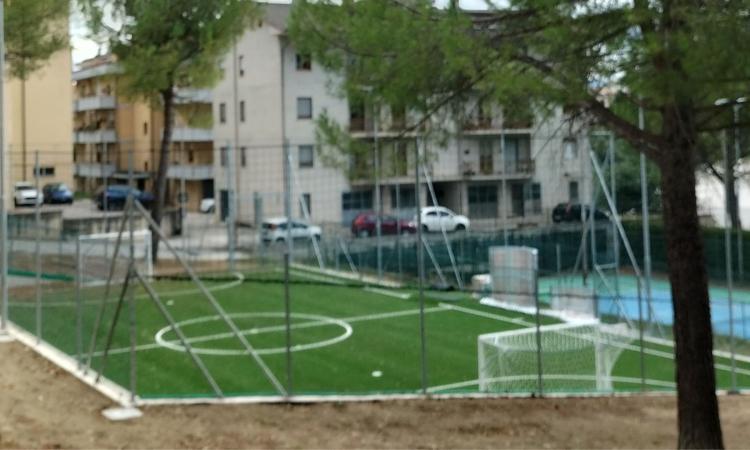 Mogliano, tutto pronto per l'inaugurazione del nuovo campo da calcetto