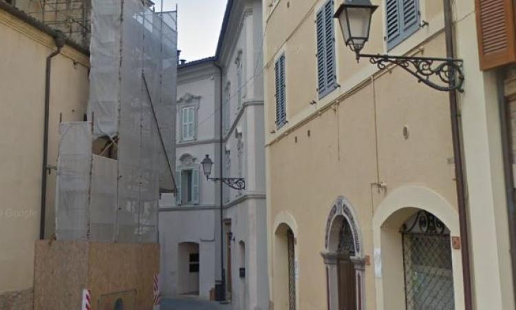 Tolentino, lavori di scarico in via San Nicola: scatta il divieto di transito Tolentino, lavori di scarico in via San Nicola: scatta il divieto di transito