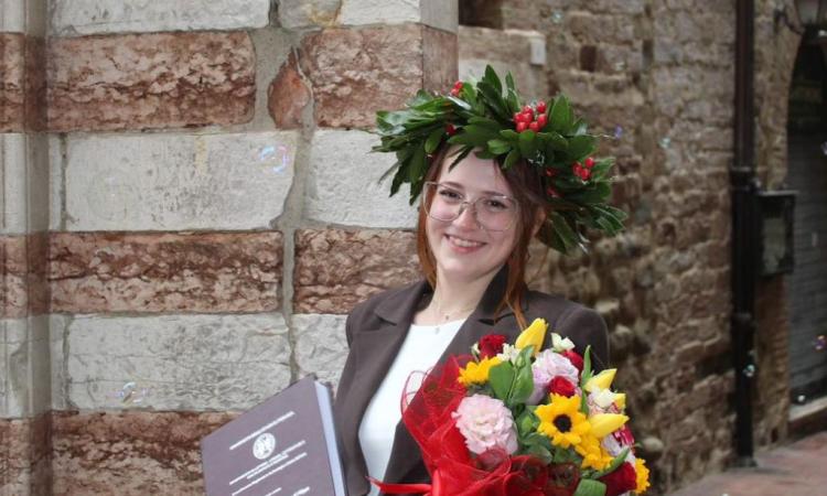 Traguardo importante per Federica Tiburzi: laurea con lode in Archeologia e “dignità di stampa”