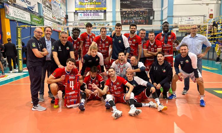 Volley A3, Macerata schianta Sabaudia 3-0: i biancorossi allungano in vetta Volley A3, Macerata schianta Sabaudia 3-0: i biancorossi allungano in vetta