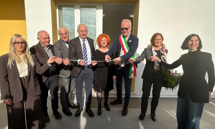 Civitanova, la Pars inaugura il nuovo centro poliservizi per le dipendenze: "Struttura d’eccellenza" Civitanova, la Pars inaugura il nuovo centro poliservizi per le dipendenze: "Struttura d’eccellenza"