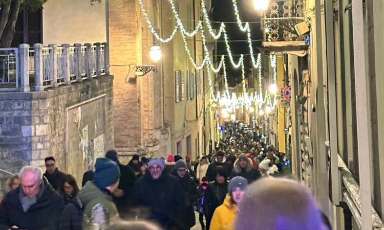 Sagra del Cavalluccio, pista sul ghiaccio e presepe vivente: Natale a Cingoli