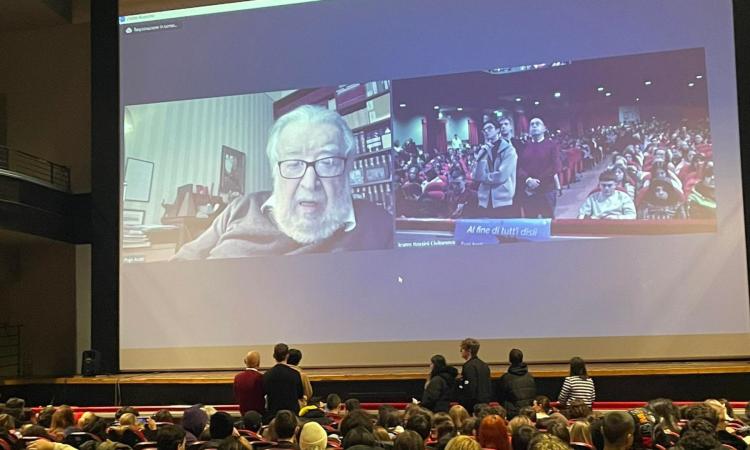Civitanova, gli studenti tornano al cinema per studiare Dante