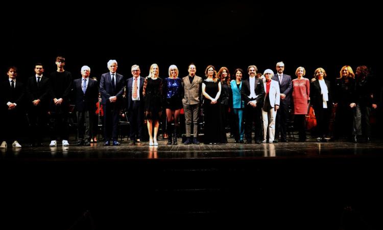 Macerata, il Liceo Galilei chiude le celebrazioni del centenario con una serata indelebile: da Mozart a ospiti d'eccezione (FOTO)