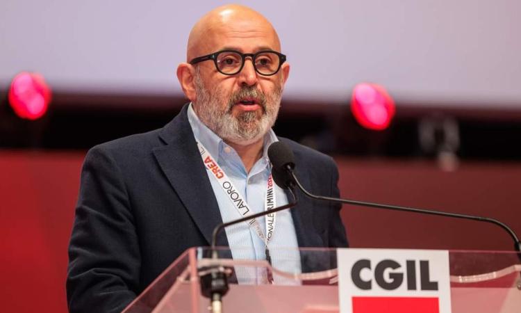 Santarelli (Cgil Marche): "Anno durissimo per l'export - 9,2%, manifatturiero a rischio"