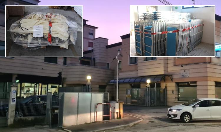 Affitta 300 tra lettini e sdraio ma poi non li paga: indagato il titolare di una società di Civitanova