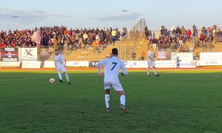 Civitanova, caso stadio. Carassai: "Presto nuova illuminazione e bagni. Gestione della società pessima"