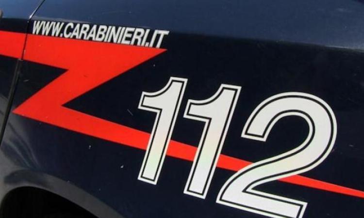 Tragedia a Morrovalle, un colpo di fucile al torace: uomo trovato morto vicino alla sua abitazione