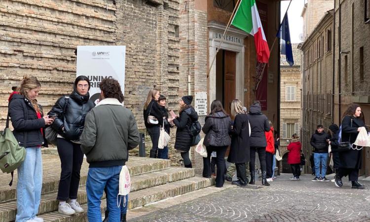Università di Macerata, aperte le registrazioni per il Salone di Orientamento Università di Macerata, aperte le registrazioni per il Salone di Orientamento