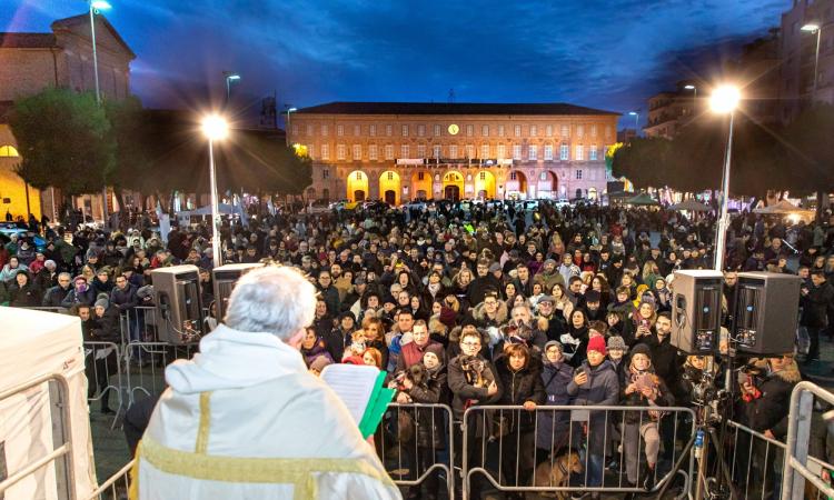 Civitanova, Sant'Antonio Abate: festa in piazza XX Settembre con la benedizione degli animali