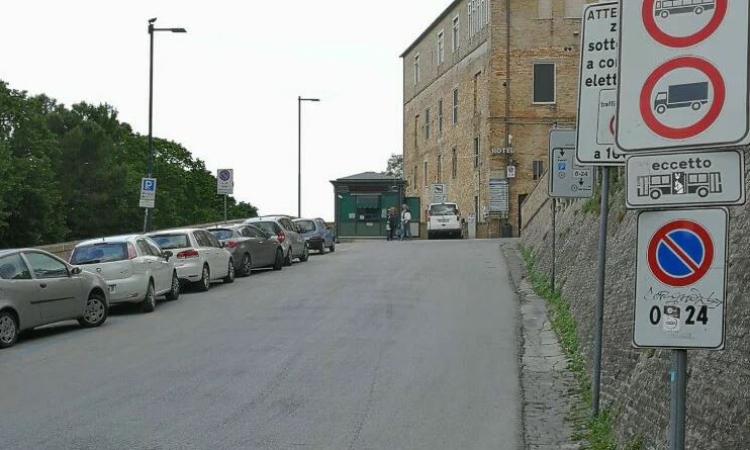 Macerata, lavori a Rampa Zara e piaggia della Biblioteca: come cambia la viabilità