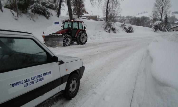 San Severino, ok al piano emergenza neve per le stagioni 2024-2026: stanziati 20mila euro San Severino, ok al piano emergenza neve per le stagioni 2024-2026: stanziati 20mila euro