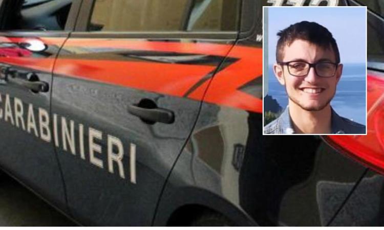 Montefano sotto choc: trovato senza vita il corpo del 22enne Alessandro Domesi Montefano sotto choc: trovato senza vita il corpo del 22enne Alessandro Domesi
