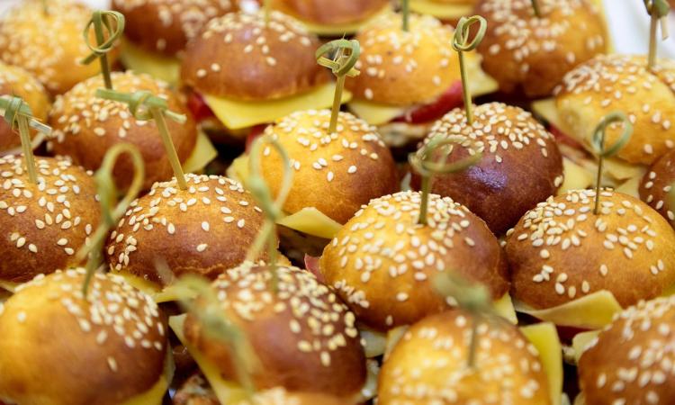 Catering e banqueting a Roma: un'elevata esperienza gastronomica per i tuoi eventi Catering e banqueting a Roma: un'elevata esperienza gastronomica per i tuoi eventi