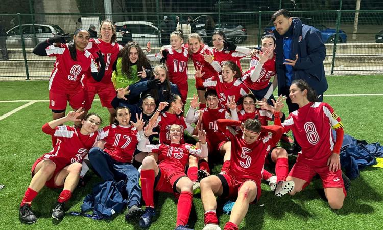 Calcio femminile, la Maceratese batte l'Ascoli: vittoria d'oro sul campo della capolista