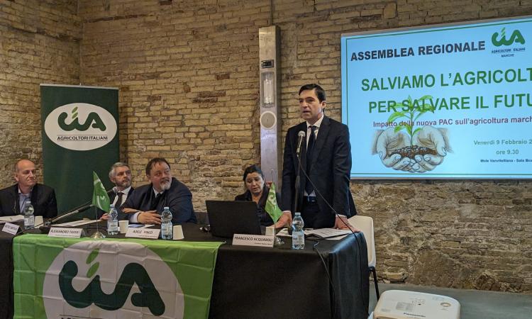 Acquaroli alla Cia Marche: "Difendiamo l'agricoltura tradizionale, no a percorsi alternativi"