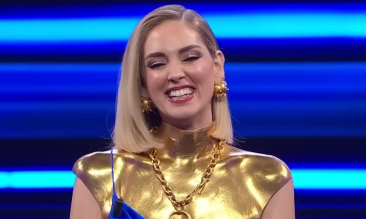 Festival di Sanremo, attenzione alla pubblicità occulta: multa per Amadeus e Chiara Ferragni