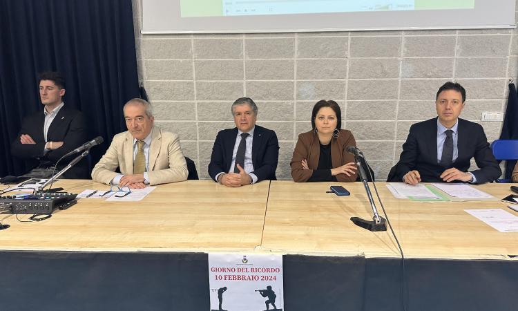 Civitanova - Ricordo delle Foibe, Troiani agli studenti: "Dramma nascosto per troppo tempo" Civitanova - Ricordo delle Foibe, Troiani agli studenti: "Dramma nascosto per troppo tempo"