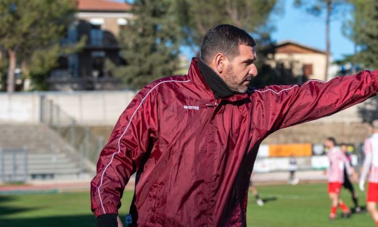 Tolentino, squalifica pesantissima per Possanzini: salta anche il derby contro la Maceratese Tolentino, squalifica pesantissima per Possanzini: salta anche il derby contro la Maceratese