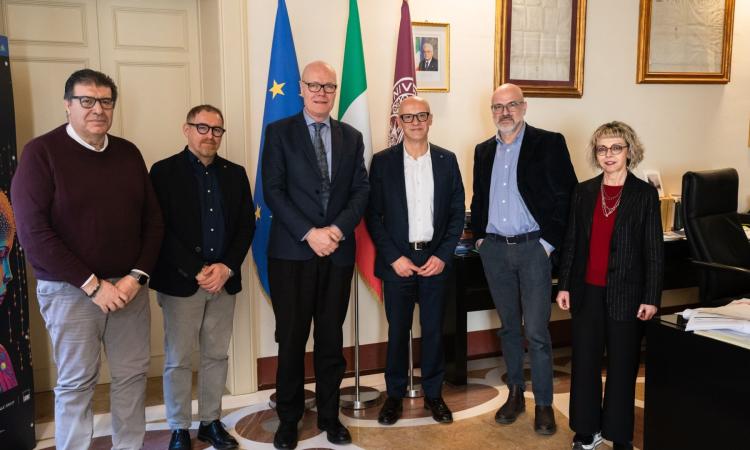 Potenziamento trasporti e sviluppo sostenibile: nuove sinergie tra Cisl Marche Unimc Potenziamento trasporti e sviluppo sostenibile: nuove sinergie tra Cisl Marche Unimc