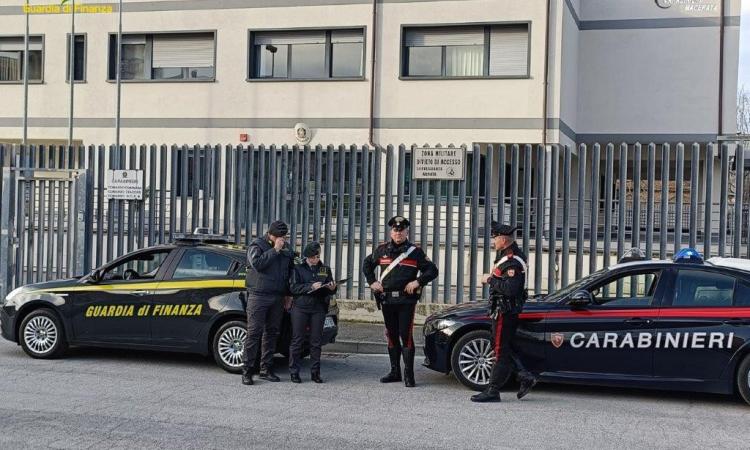Tolentino, dal conto svaniscono 100mila euro: donna indagata per circonvenzione di incapace Tolentino, dal conto svaniscono 100mila euro: donna indagata per circonvenzione di incapace