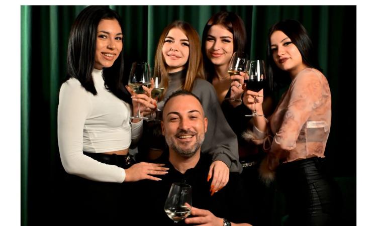 Quanto costa il successo su OnlyFans? Marco Marozzi di Miss Agency: "Ve lo racconto io" Quanto costa il successo su OnlyFans? Marco Marozzi di Miss Agency: "Ve lo racconto io"