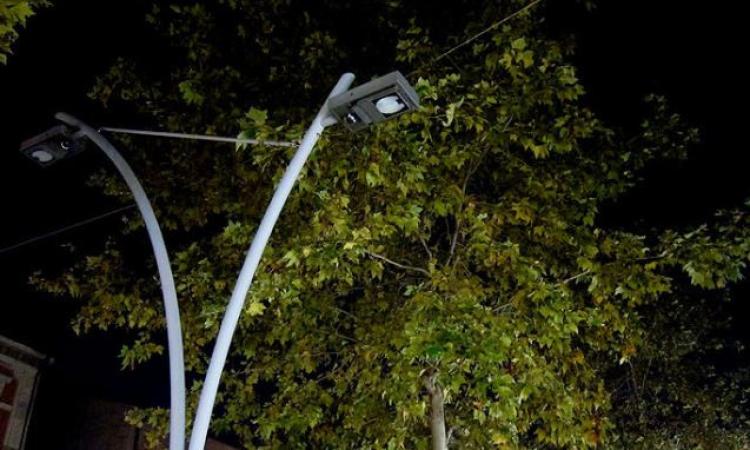 Camerino, lampioni spenti in centro storico. Il Comune: "Colpa del furto di rame"