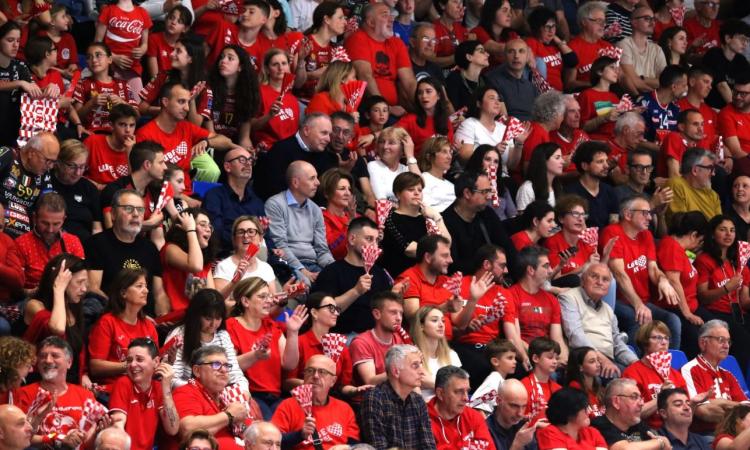 L'amore per la Lube supera i confini delle Marche: i tifosi sono oltre 826mila, il 13% in Lombardia L'amore per la Lube supera i confini delle Marche: i tifosi sono oltre 826mila, il 13% in Lombardia