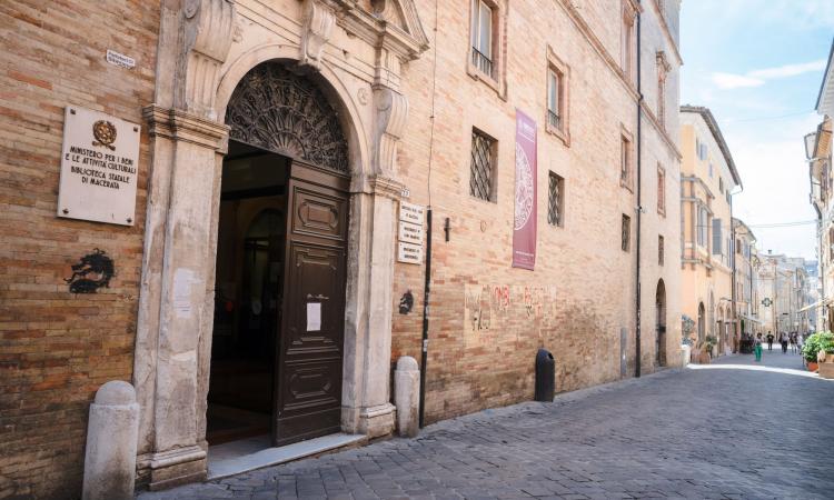 Scaena Magistra, integrare il teatro antico con la didattica: giornata di studi all'Unimc Scaena Magistra, integrare il teatro antico con la didattica: giornata di studi all'Unimc