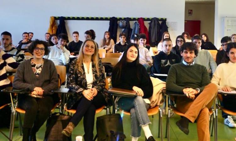 Blockchain e criptovalute, Gian Luca Comandini torna all'Università di Macerata Blockchain e criptovalute, Gian Luca Comandini torna all'Università di Macerata