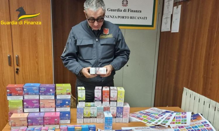 Porto Recanati, sigarette elettroniche di contrabbando vendute via web: maxi sequestro