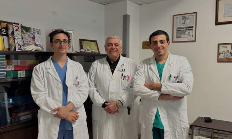 Grave incidente sul lavoro: reimpiantato il pollice ad un giovane uomo all'ospedale di Ancona Grave incidente sul lavoro: reimpiantato il pollice ad un giovane uomo all'ospedale di Ancona