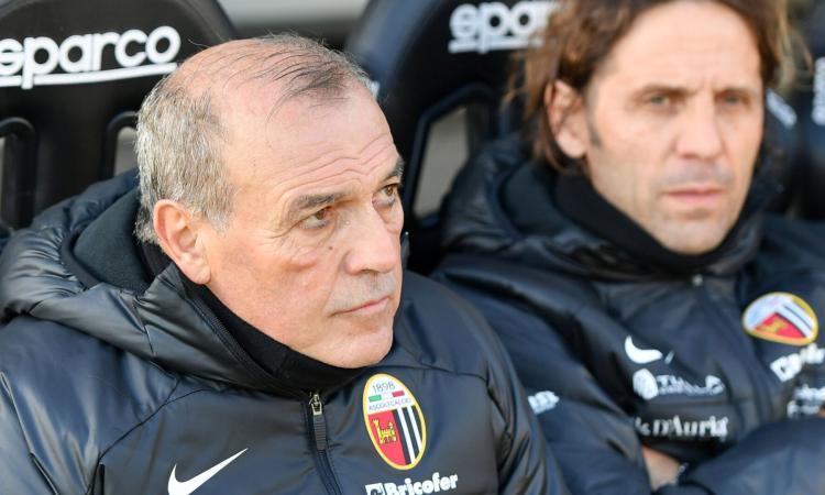Ascoli, esonerato Mister Castori. Panchina affidata a Massimo Carrera Ascoli, esonerato Mister Castori. Panchina affidata a Massimo Carrera