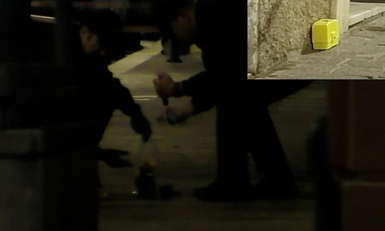 Macerata, allarme bomba in corso Cavour: fatto brillare un pacco sospetto (VIDEO e PHOTOGALLERY)