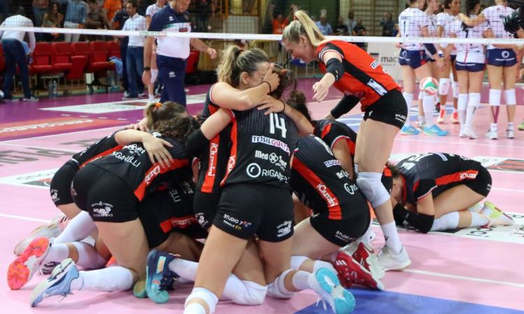 CBF Balducci HR Macerata, le arancionere espugnano nettamente Como CBF Balducci HR Macerata, le arancionere espugnano nettamente Como